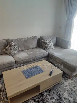 4 Bedroom Luxury Apartiment Fernished Guest House for Rent