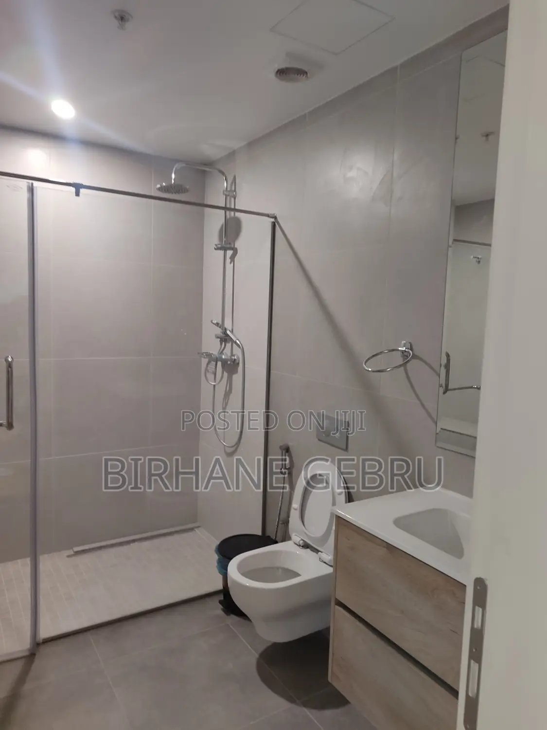 4 Bedroom Luxury Apartiment Fernished Guest House for Rent