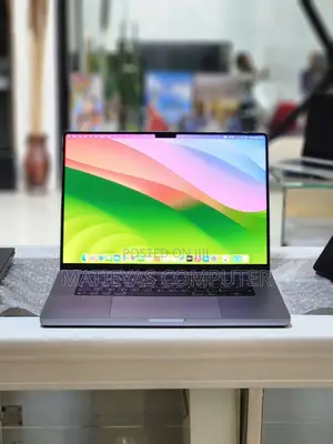 New Laptop Apple MacBook Pro 2021 M1 32GB Apple M1 Max SSD 512GB