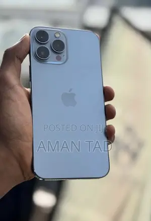 Photo - Apple iPhone 13 Pro Max 256 GB Blue
