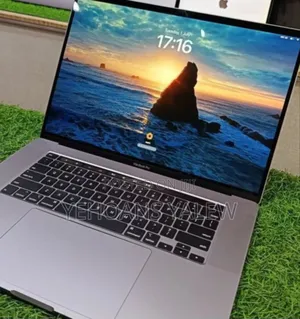 New Laptop Apple MacBook Pro 2019 32GB Intel Core I9 SSD 512GB