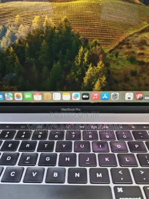 New Laptop Apple MacBook Pro 2019 32GB Intel Core I9 SSD 512GB