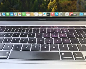 New Laptop Apple MacBook Pro 2019 32GB Intel Core I9 SSD 512GB