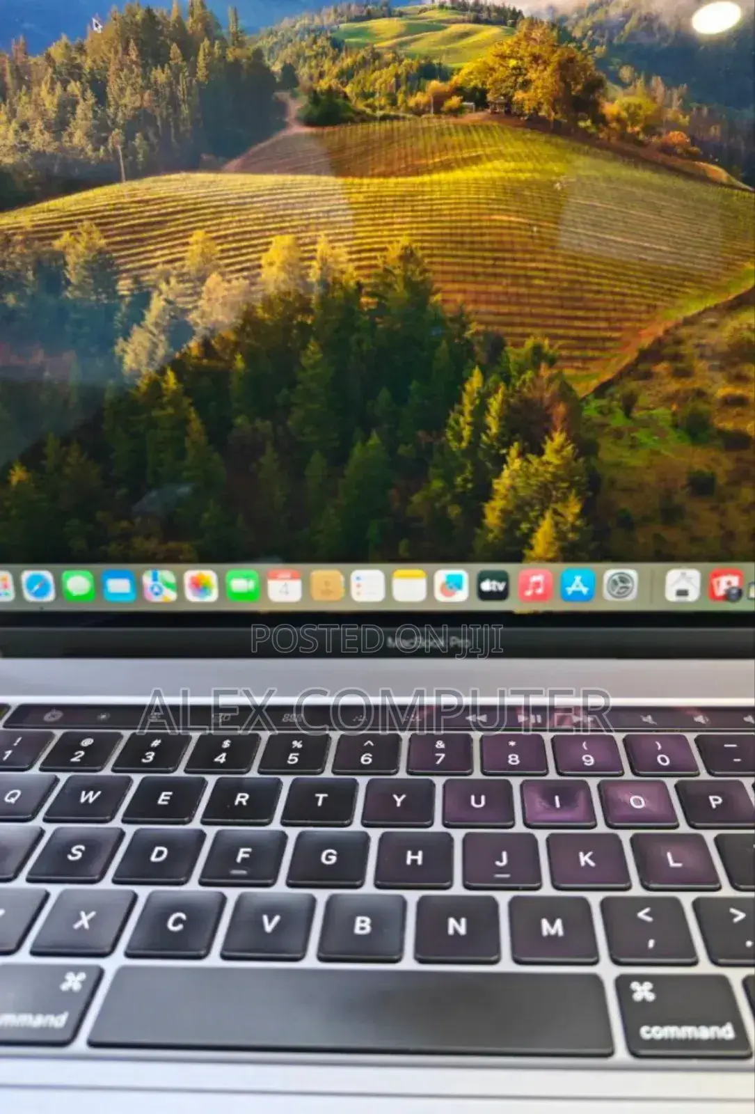 New Laptop Apple MacBook Pro 2019 32GB Intel Core I9 SSD 512GB