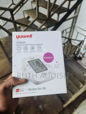 Photo - Digital Blood Pressuer Monitor軍人new Medical Digital Bp Monitor New