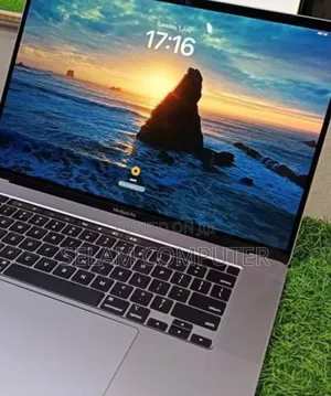 Photo - New Laptop Apple MacBook Pro 2019 32GB Intel Core I9 SSD 512GB