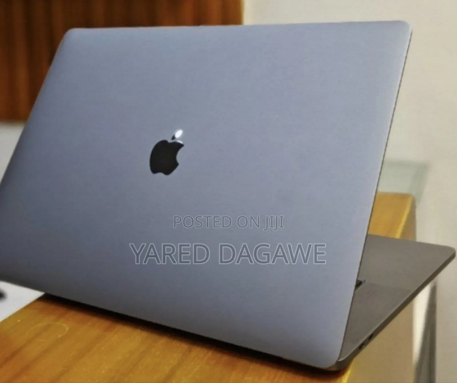 New Laptop Apple MacBook Pro 2019 16GB Intel Core I7 SSD 512GB