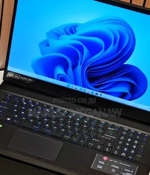 New Laptop MSI MSI Sword 15 16GB Intel Core I7 SSD 1T