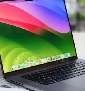 New Laptop Apple MacBook Pro M1 32GB Apple M1 Max SSD 512GB