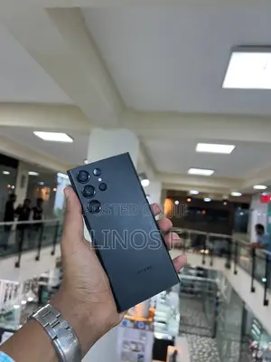 Photo - Samsung Galaxy S23 Ultra 512 GB Black