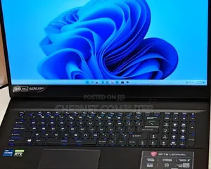 New Laptop MSI 16GB Intel Core I7 SSD 1T