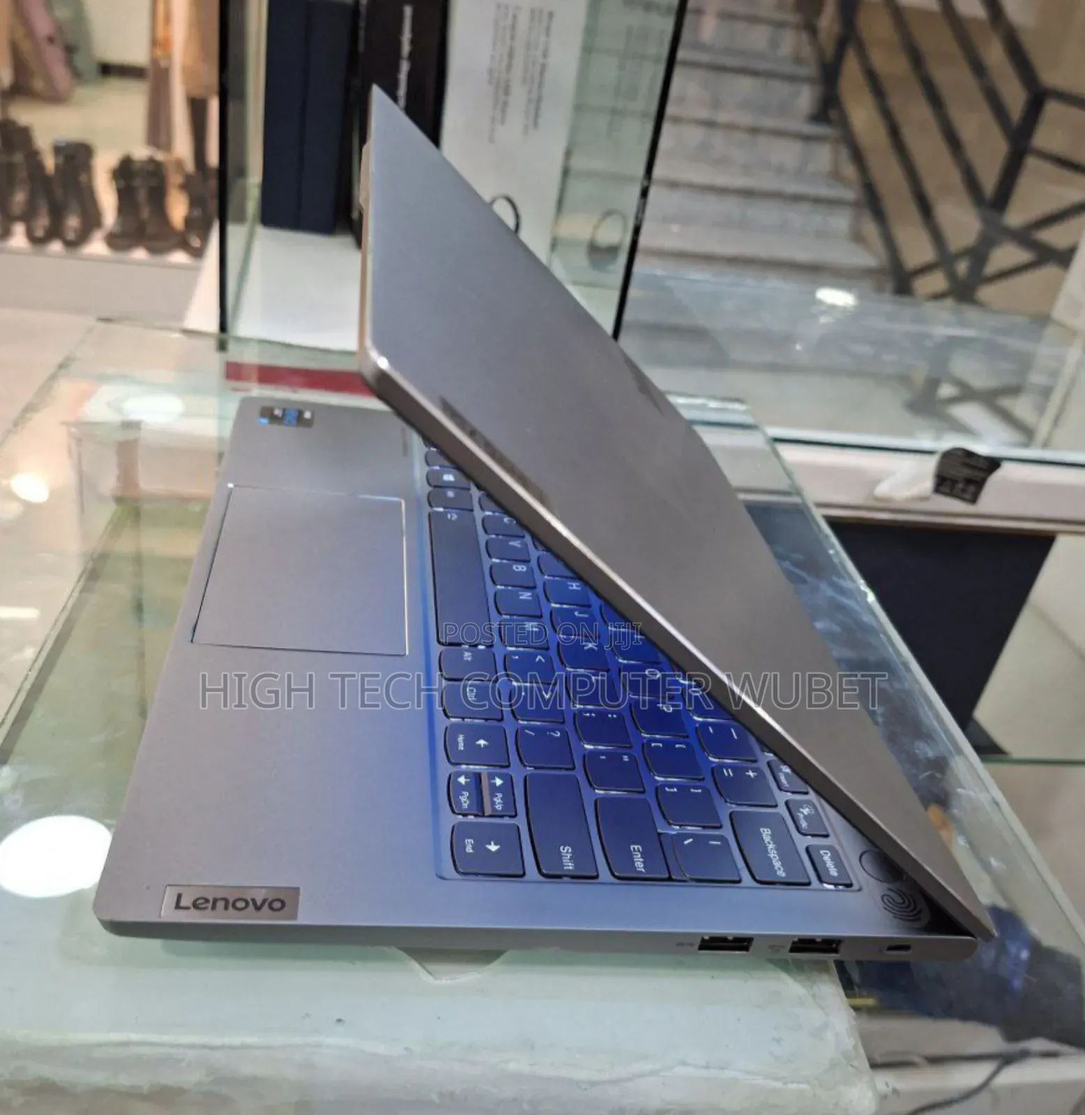 New Laptop Lenovo ThinkPad Yoga 16GB Intel Core I5 SSD 512GB