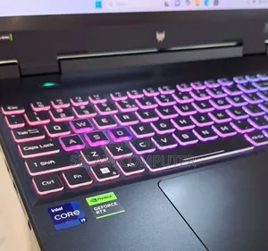 New Laptop Acer Predator Helios 300 16GB Intel Core I7 SSD 128GB