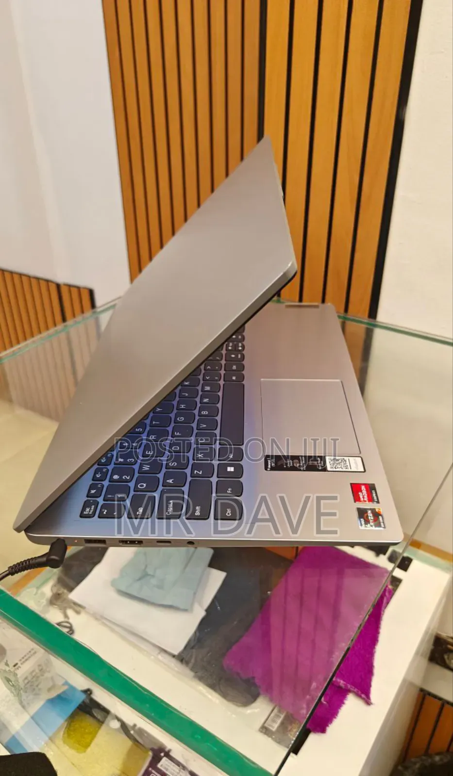 New Laptop Lenovo Ideapad 3 12GB AMD Ryzen 7 SSD 512GB