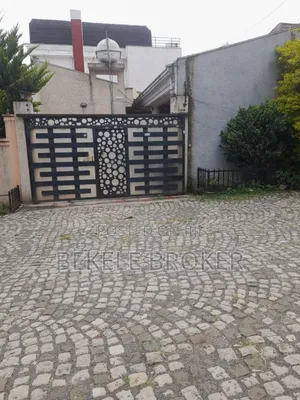 Photo - Furnished 5bdrm Villa in ቪለ ቤት, Bole for sale