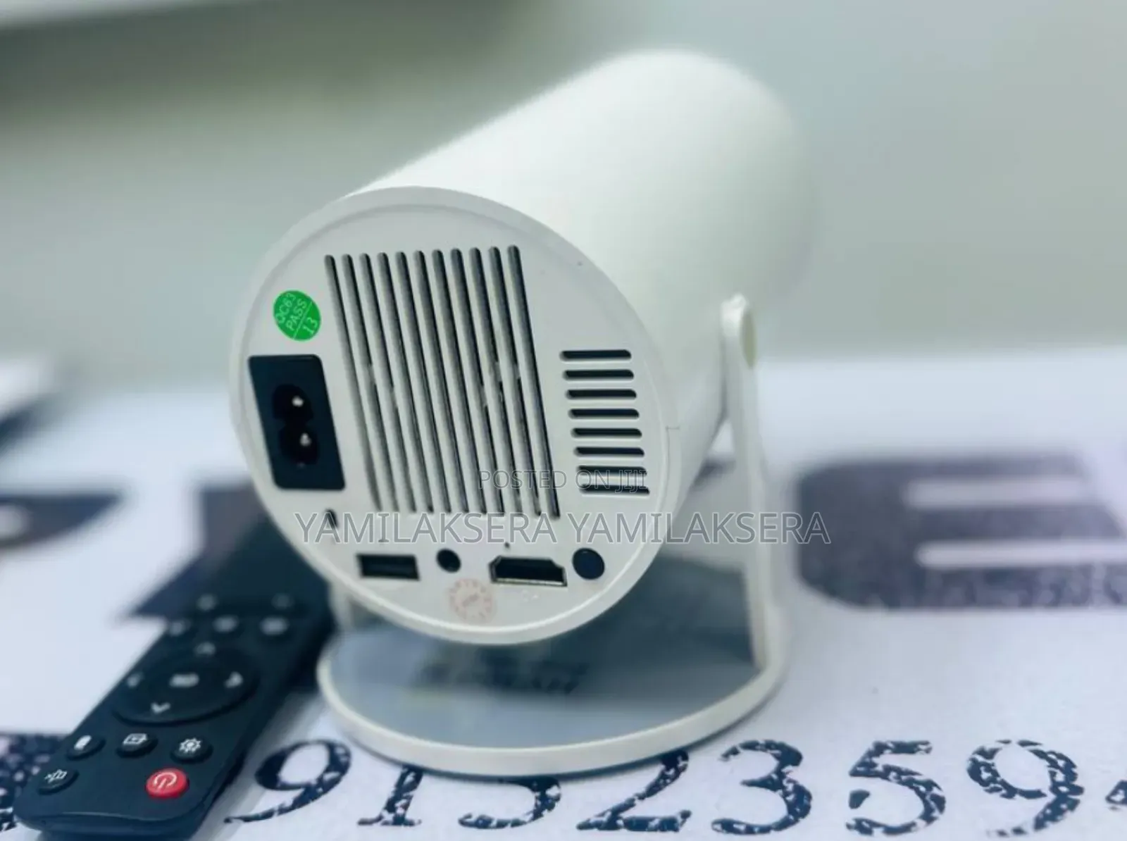 Altera Hd Mini Projector