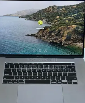 New Laptop Apple MacBook Pro 2019 32GB Intel Core I9 HDD+SSD 512GB