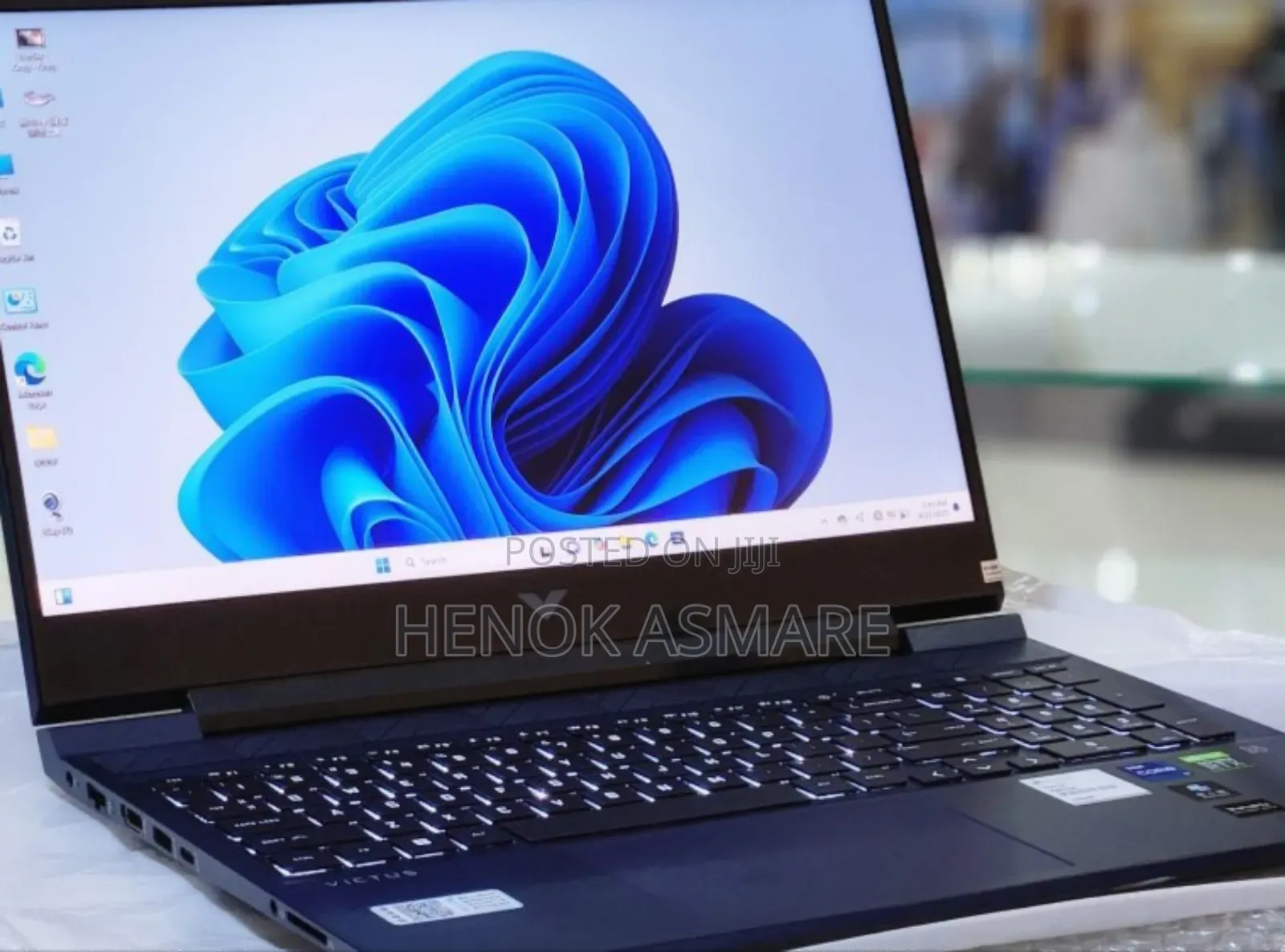 New Laptop Motile 16GB Intel Core I7 SSD 512GB