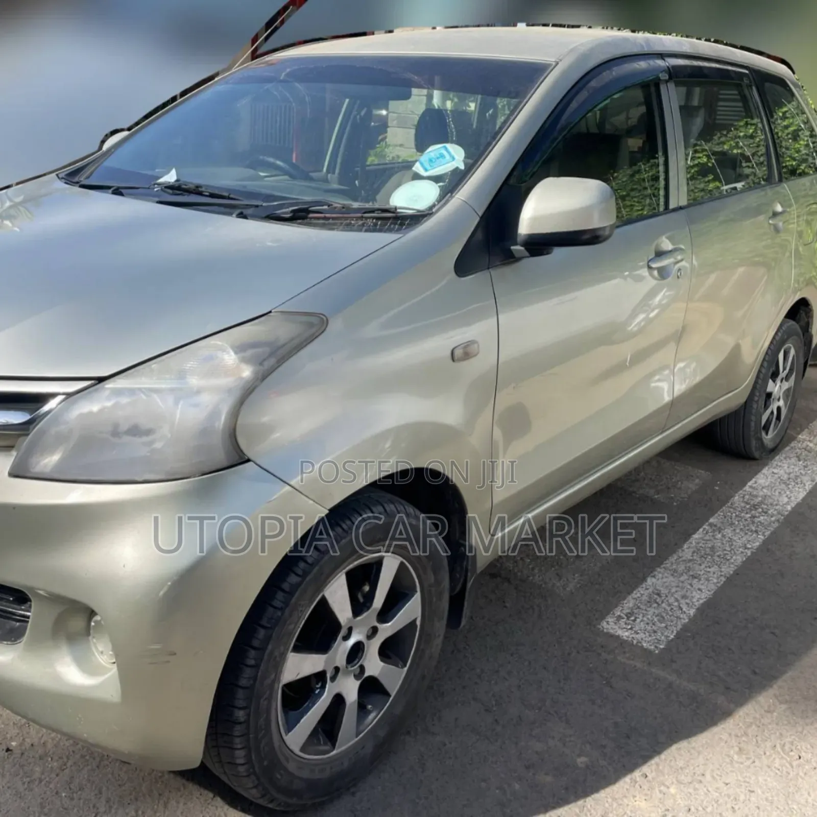 Toyota Avanza 2015 Silver