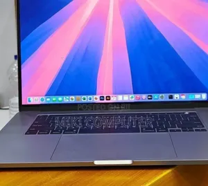 New Laptop Apple MacBook Pro 2019 16GB Intel Core I7 SSD 512GB