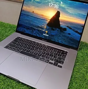 Photo - New Laptop Apple MacBook Pro 2019 32GB Intel Core I9 SSD 512GB