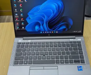 New Laptop HP ZBook 14u 16GB Intel Core I7 SSD 512GB