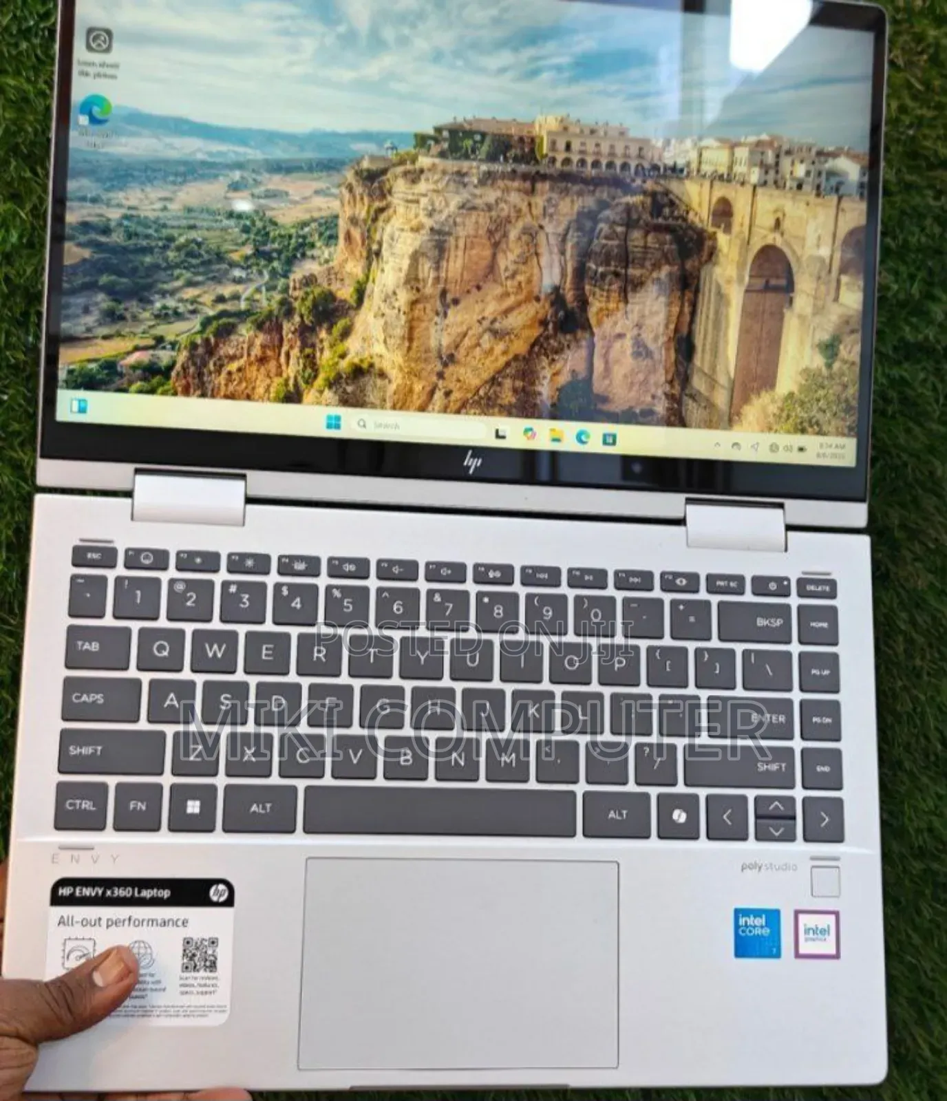 New Laptop HP Envy X360 16GB Intel Core I7 SSD 1T
