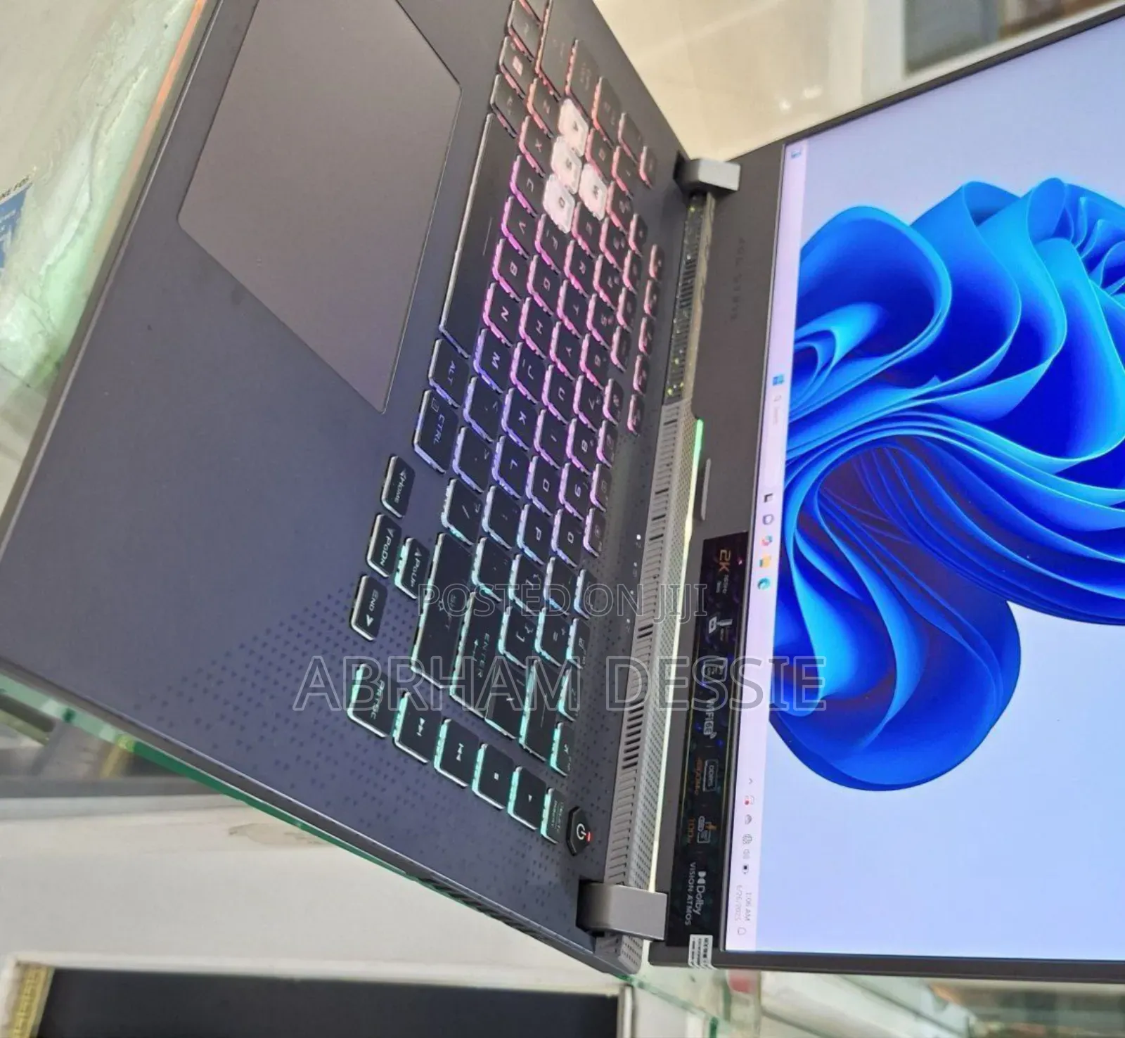 New Laptop Asus 16GB AMD Ryzen 9 SSD 1T