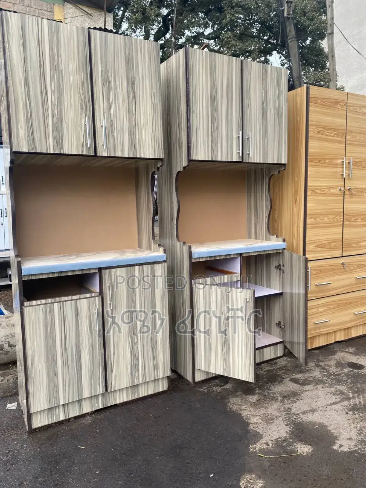 ኪችን ካቢኔት(Kitchen Cabinet) 80cm በ11500.(Mdf ላሚኔት)