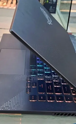 New Laptop Asus ROG Strix G15 16GB AMD Ryzen 7 SSD 1T