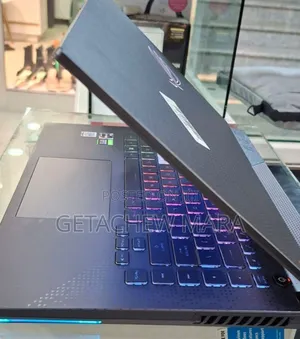 New Laptop Asus ROG Strix G15 16GB AMD Ryzen 7 SSD 1T