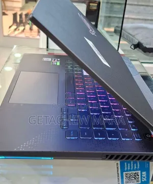New Laptop Asus ROG Strix G15 16GB AMD Ryzen 7 SSD 1T
