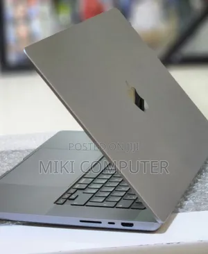 New Laptop Apple MacBook Pro M1 16GB Intel SSD 1T