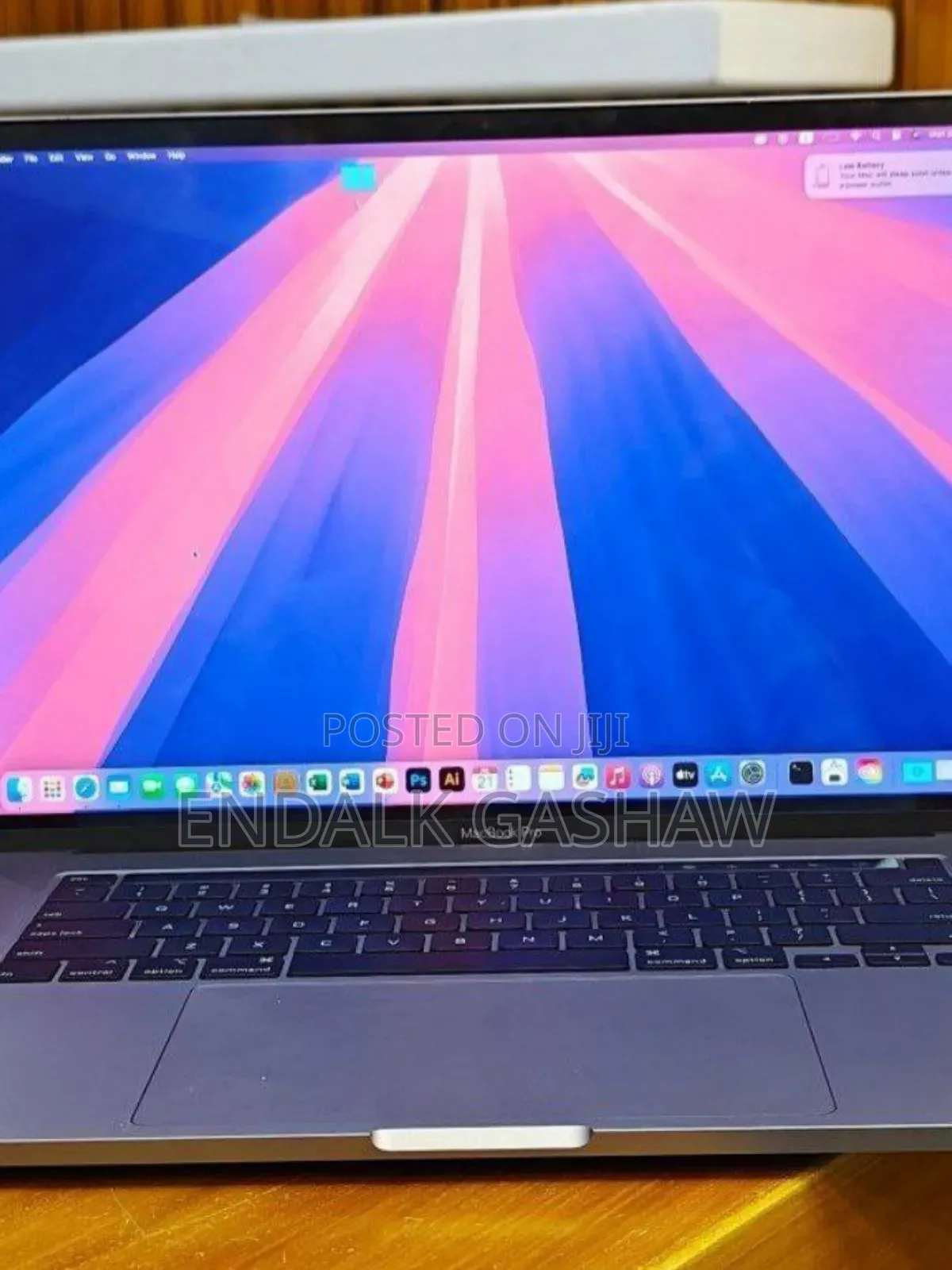 New Laptop Apple MacBook Pro 2019 16GB Intel Core I7 SSD 512GB