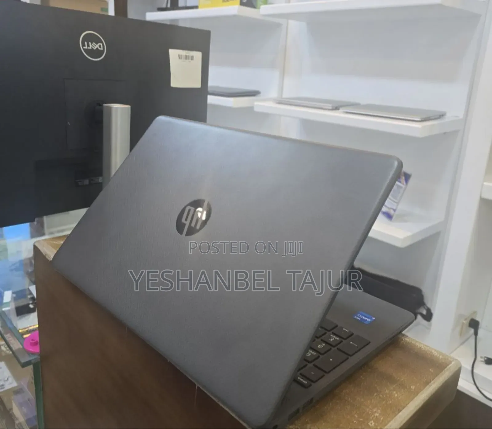 New Laptop HP Stream Notebook 8GB Intel Core I5 SSD 1T