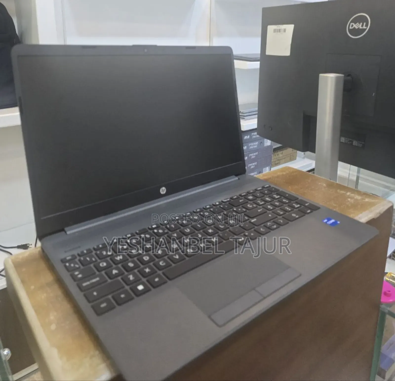 New Laptop HP Stream Notebook 8GB Intel Core I5 SSD 1T
