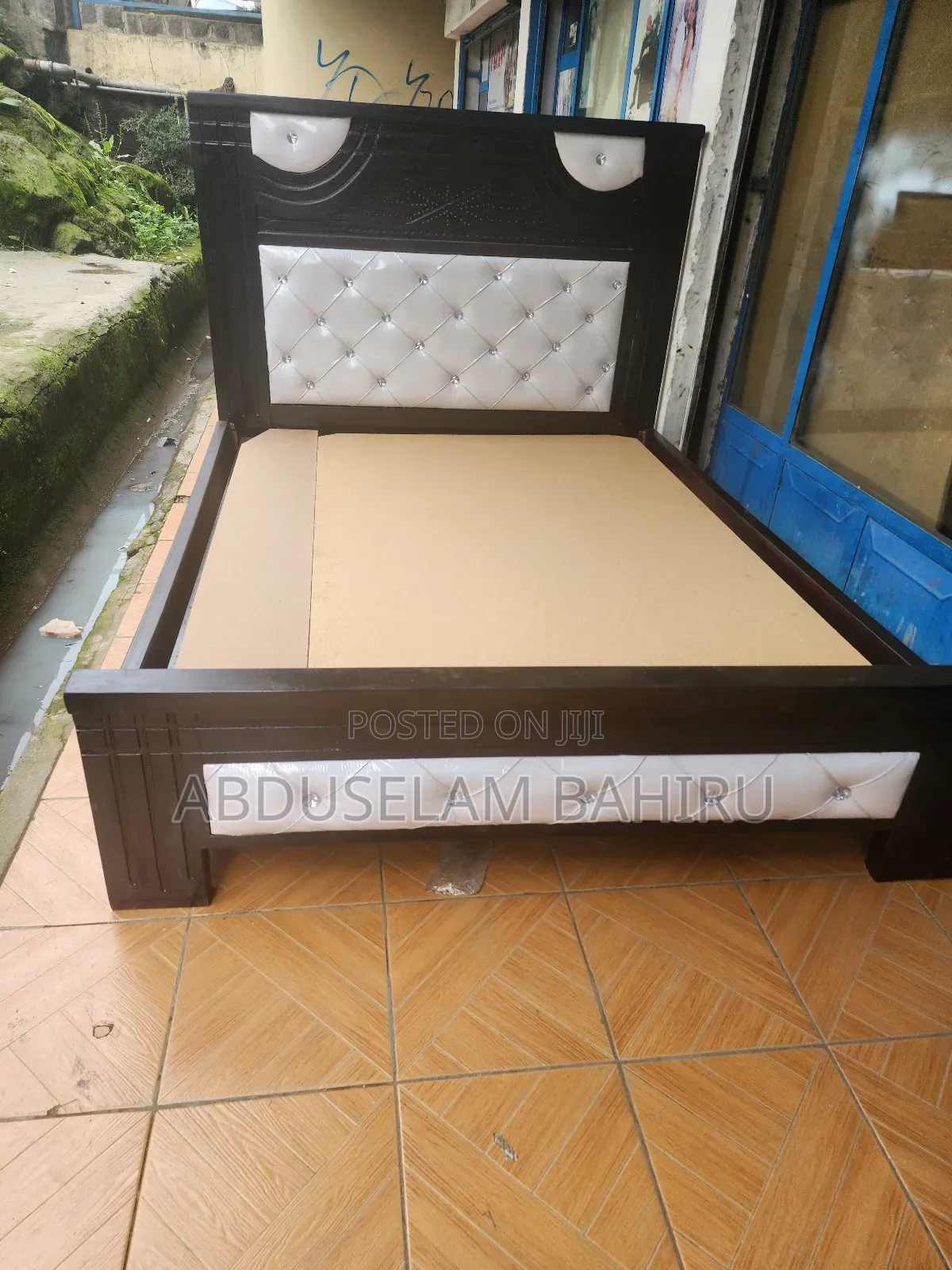 1.20m Beds አልጋዎች