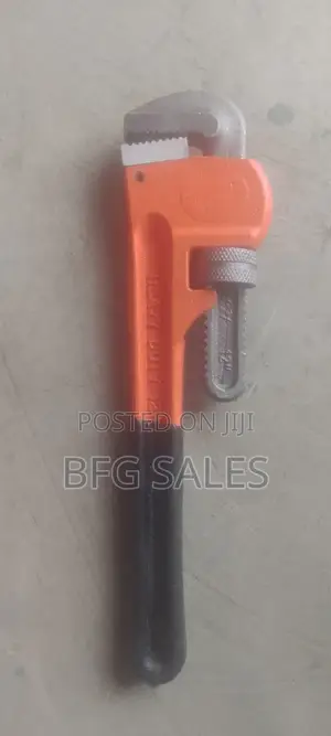 Pipe Wrench (ቧንቧ መፍቻ) 12"