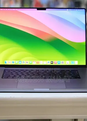 New Laptop Apple MacBook Pro 2021 M1 32GB Apple M1 SSD 512GB