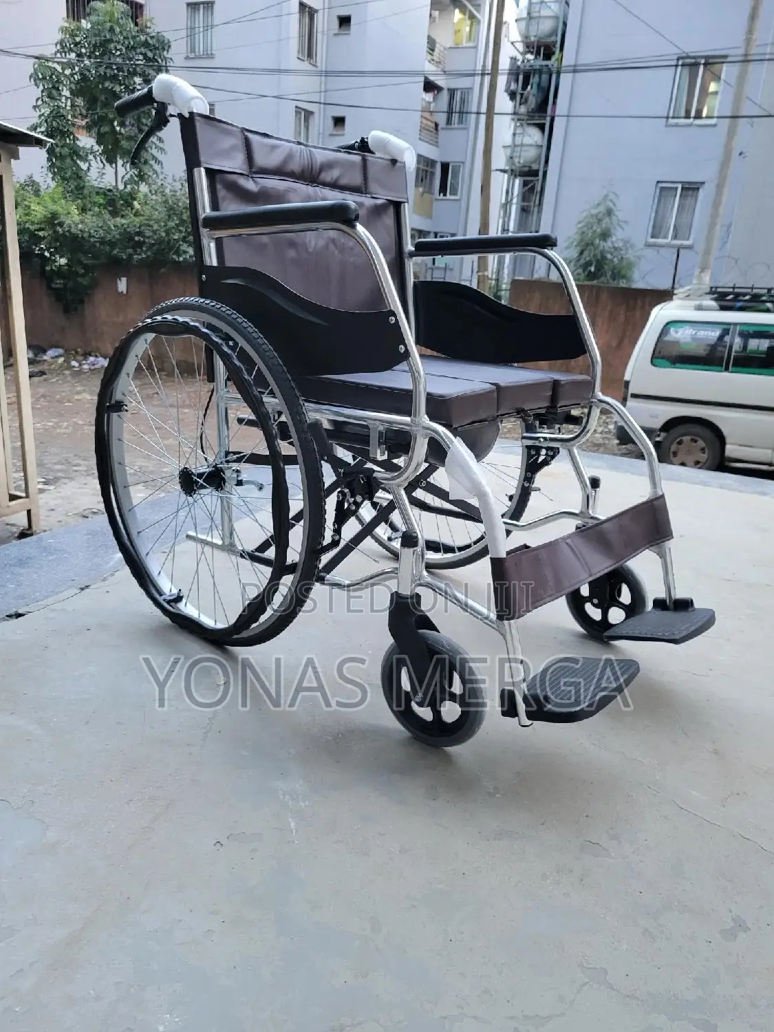 Toilet Wheelchair瓜冬commode ዊልቼር=Transit/Attendant-Propelled Wheelchair