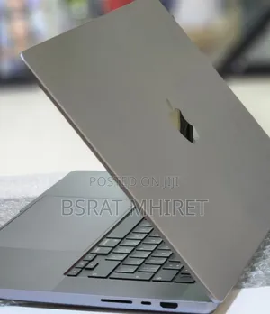 Photo - New Laptop Apple MacBook Pro 2021 M1 32GB Apple M1 SSD 512GB