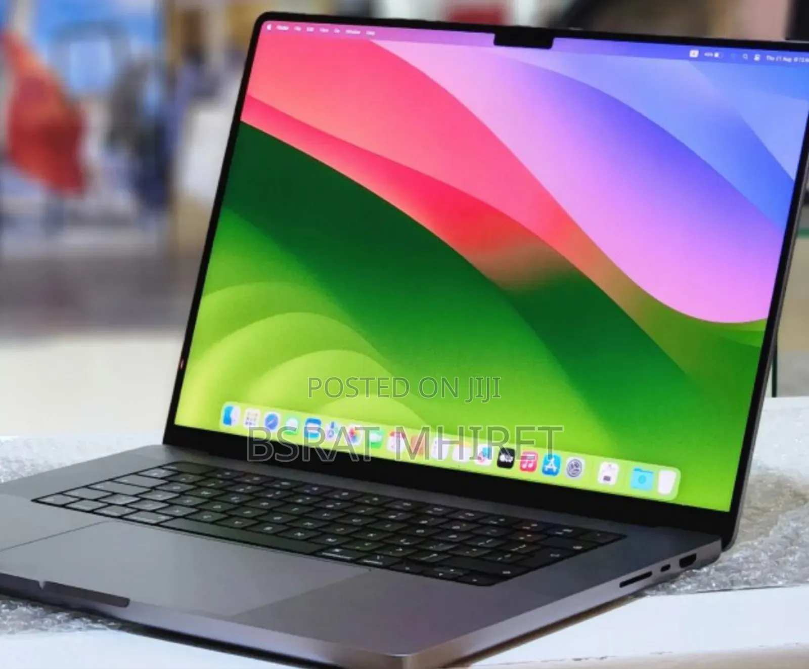 New Laptop Apple MacBook Pro 2021 M1 32GB Apple M1 SSD 512GB