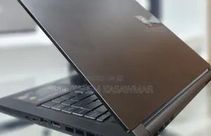 New Laptop MSI Stealth 16 AI Studio 16GB Intel Core I7 SSD 1T