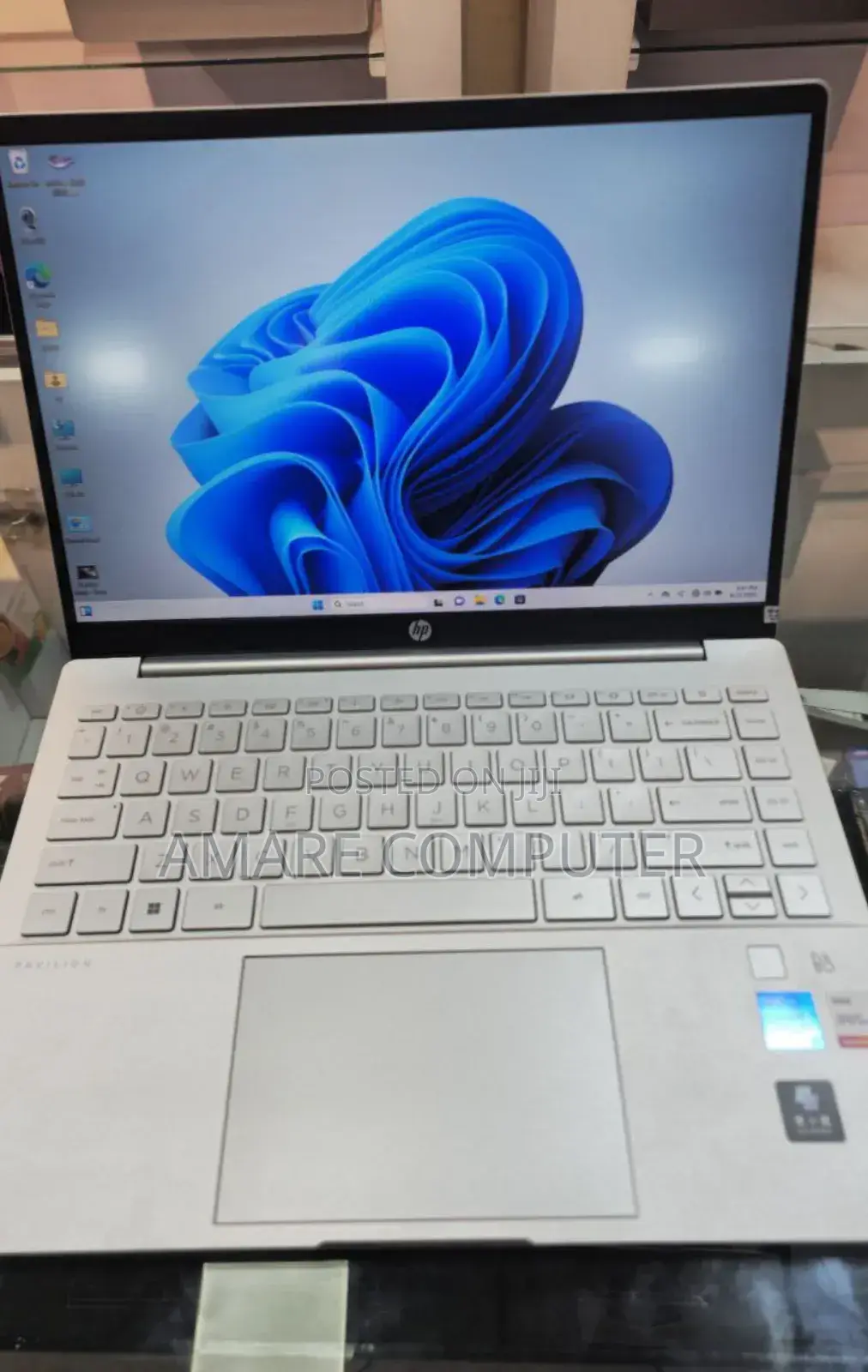 New Laptop HP Pavilion 14 16GB Intel Core I7 SSD 512GB