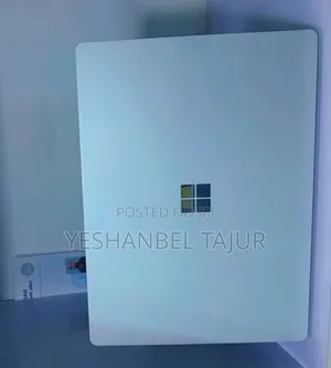 New Laptop Microsoft Surface Pro 4 8GB Intel Core I5 SSD 256GB