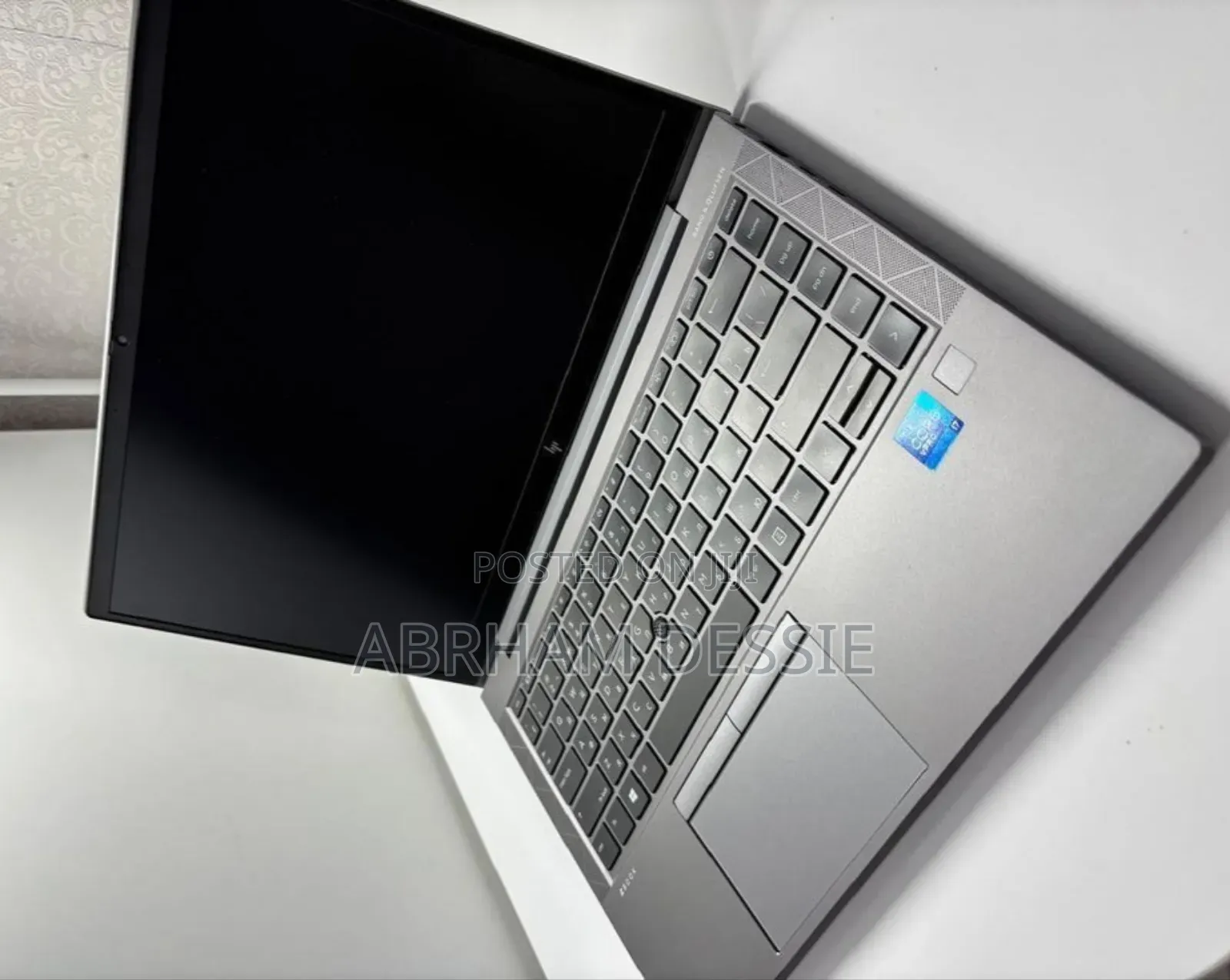 New Laptop HP 16GB Intel Core I7 SSD 512GB