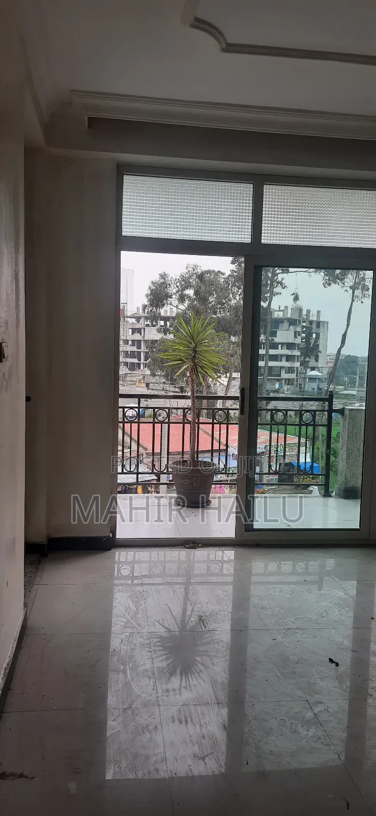 1bdrm Apartment in Real, Bole for rent