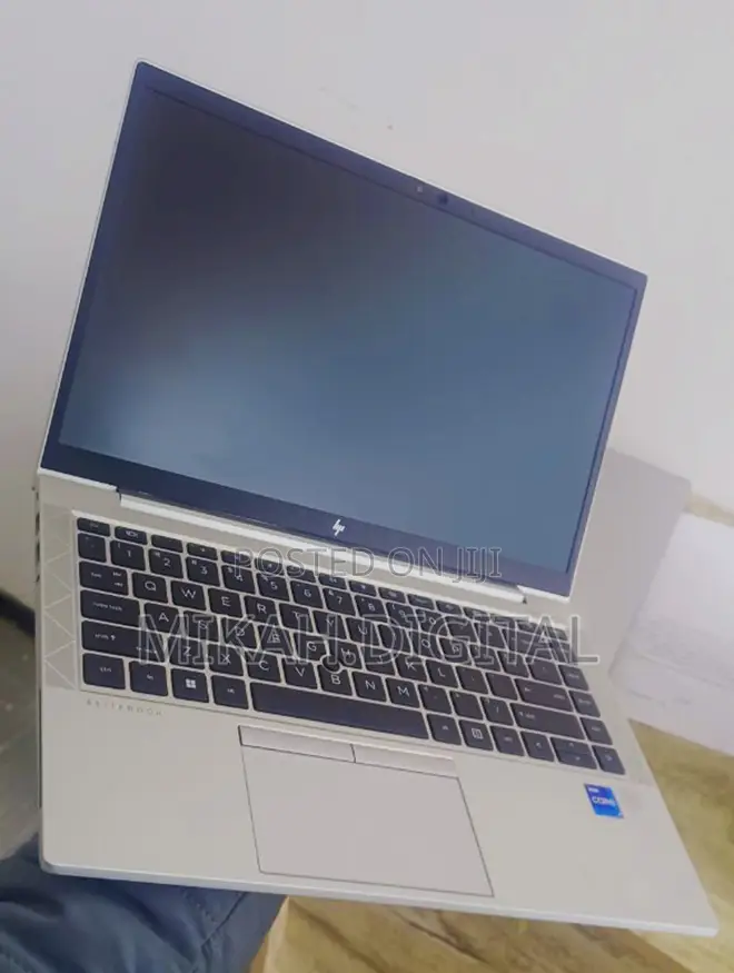 New Laptop HP EliteBook 840 G8 16GB Intel Core Ultra 7 SSD 512GB