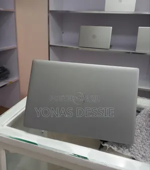 Photo - Laptop Dell Latitude 5540 16GB Intel Core I7 SSD 512GB