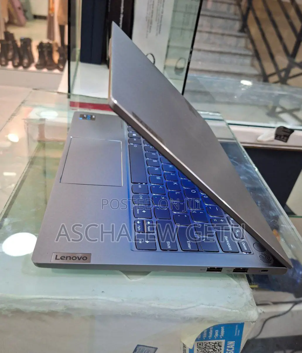 New Laptop Lenovo ThinkBook 13 16GB Intel Core I7 SSD 512GB